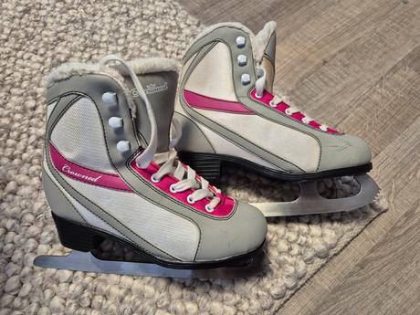 Dievčenské korčule na ľad, crowned,34