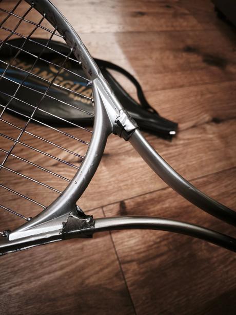 Badmintonová raketa shangguan sport + obal,