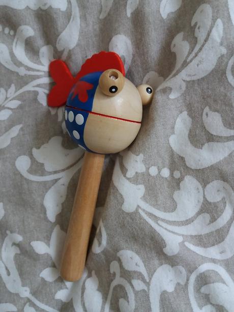 Drevena hracka goki,