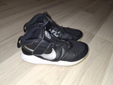 Prechodne botasky, nike,35