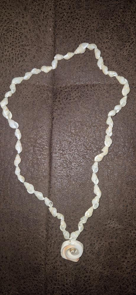 Náhrdelník z mušlí, 