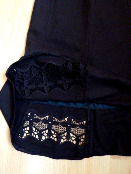 Tmavo hneda sukna s krajkou prechodna, 40