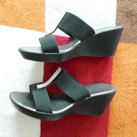 Topánky s kamienkami, zn. giuliana - č. 38, 38