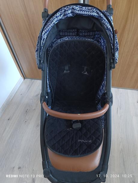 Kočík s výbavou, petite&mars,petite&mars street+