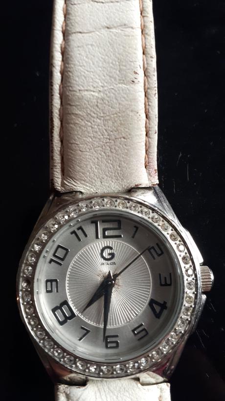 Hodinky  guess, guess