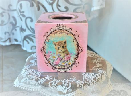 Mačičkový box na servítky,