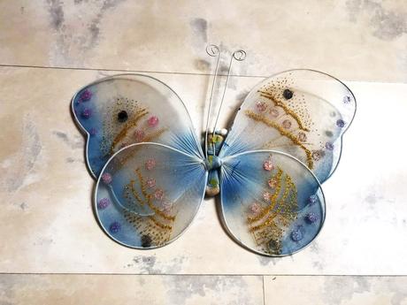 Dekoratívny motýľ,