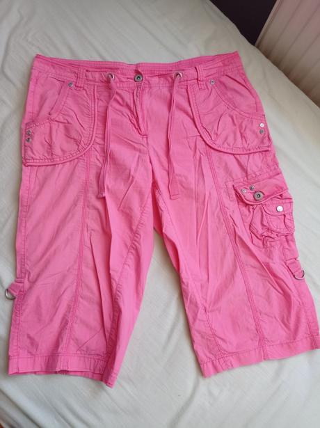 Nohavice kraťasy, f&f,42