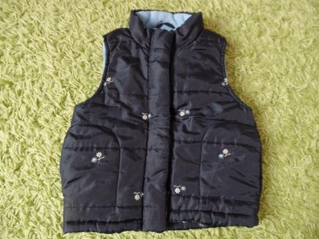 Vesta s kvietočkami, 74