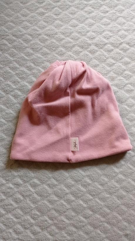 Handmade súprava, ciapka a nákrčník, 116