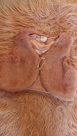 Vesta, h&m,86