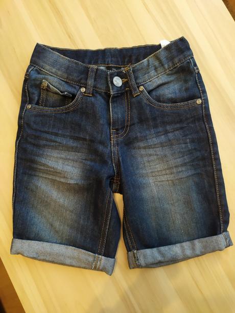 Riflové kraťasy, chapter young,134