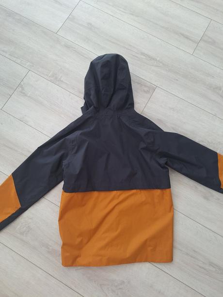 Prechodná bunda, decathlon,158
