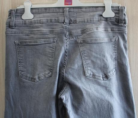 Šedé rifle číslo 42/xl, 42