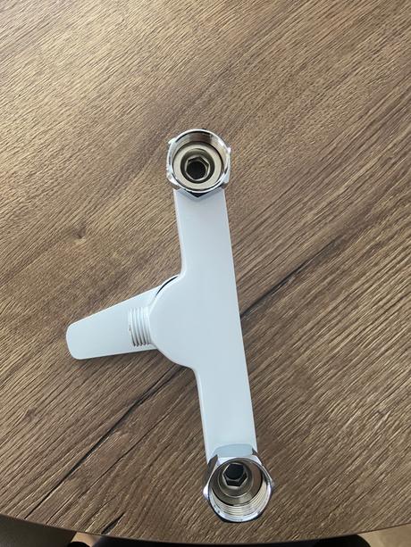 Biela sprchová batéria, 