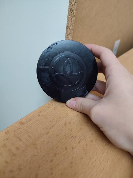 Yves rocher zmatňujúci púder, 