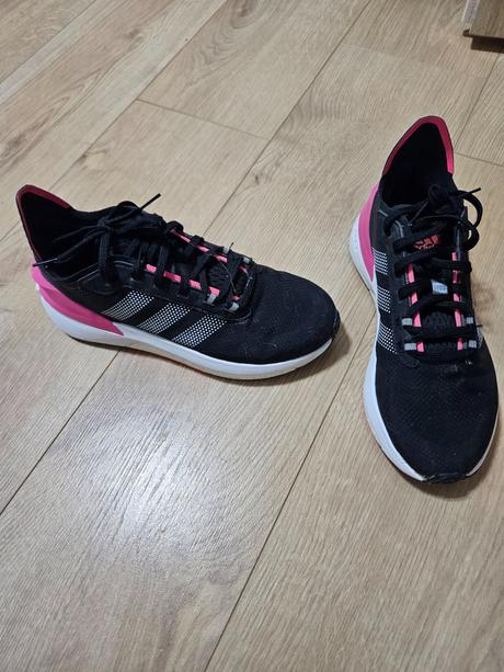 Adidas bezecke tenisky, adidas,38