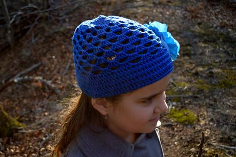 Háčkovaná čiapočka s kvetom, 62 - 158