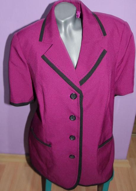 Vynimocny blejzer, 48