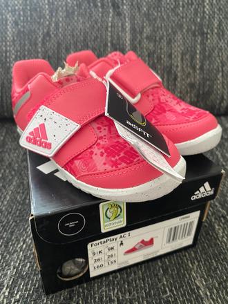 Botasky adidas fortaplay, adidas,26