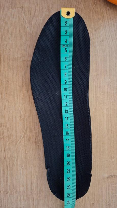 Turistické topánky, 37