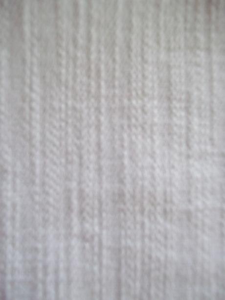 Biela sukňa, aj na bežné, aj príležitostné nosenie, s