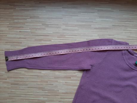 Fialovy tenky svetrik, benetton,104