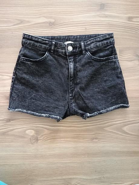 Šortky hm 152, h&m,152