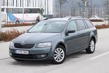Škoda octavia combi 2.0 tdi style - bratislava, škoda