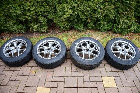 Hlinikové disky borbet + zimné pneumatiky,