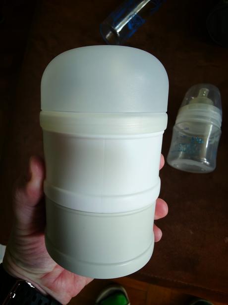 Fľašky, cumle na fľašku, sáčky na mlieko, termo na, 