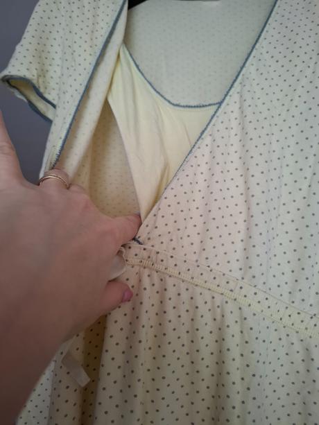 Materská nočná košeľa, 40