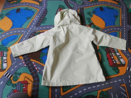 Dievčenský kabátik, 116