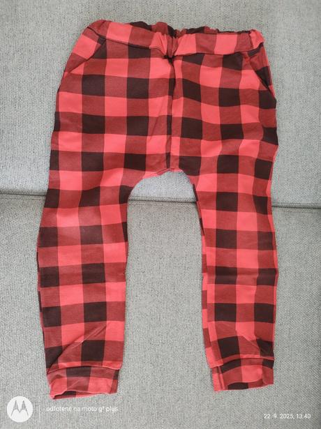 Predám tepláky, 116