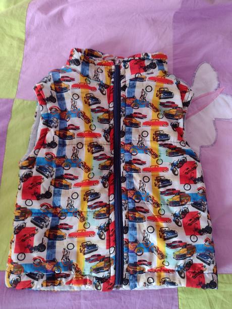 Vesta s autíčkami, 80