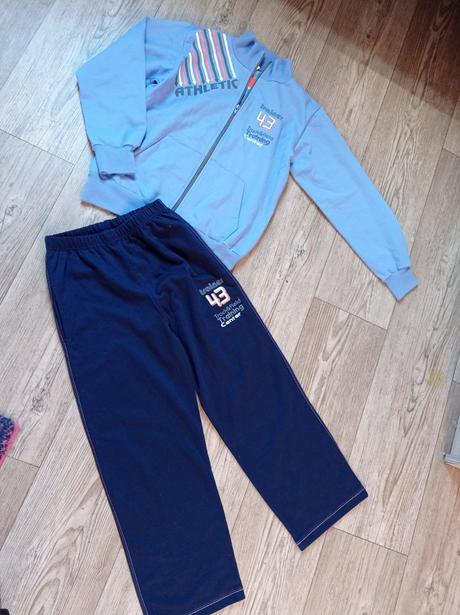 Tepláková súprava lta, 140