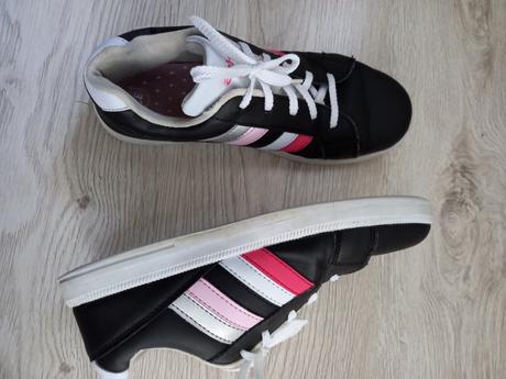 Tenisky, authority,37