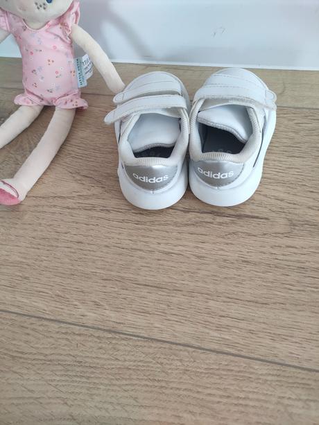 Botasky adidas pre bábätko, veľ. 20, adidas,20