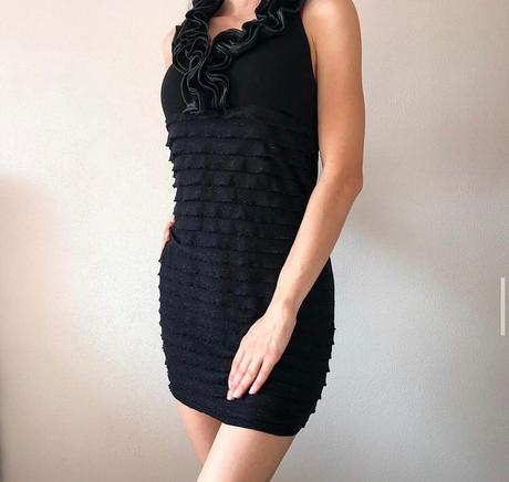 Čierne šaty talianskej značky, s