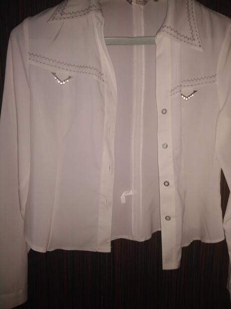 Kostým s blúzkou, sukňou a nohavicami, m