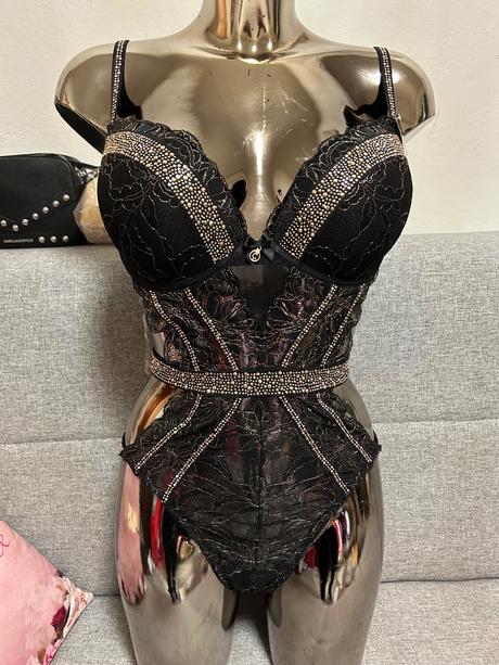 Body, new yorker,80d