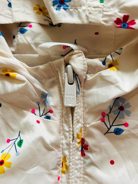 Nádherná prechodná bunda značky gap, pc 47,99 eur, gap,110