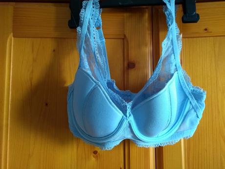Krásna čipkovaná brallet, tezenis,80c