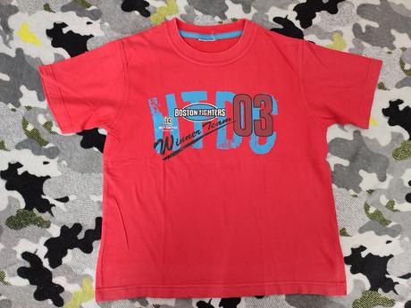 Červené tričko, 140