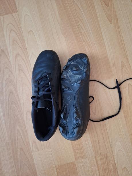 Čierne kopačky adidas, adidas,40