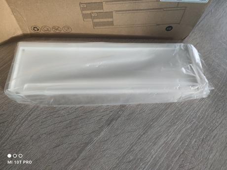 Oddelovac do zasuviek, 