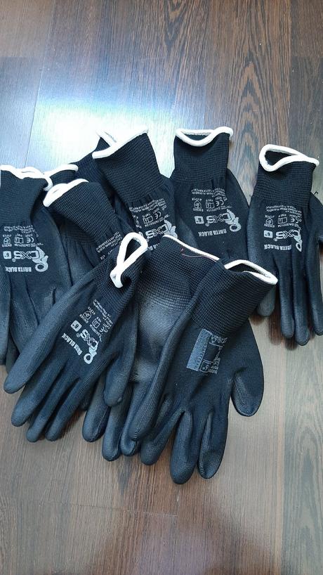 Pracovne rukavice  č.6 10 párou, 