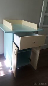 Prebaľovací pult - skrinka,