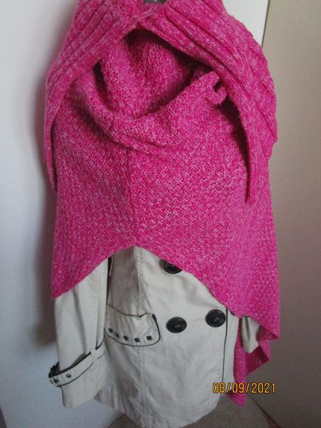 3128. veľký šál znač., new look