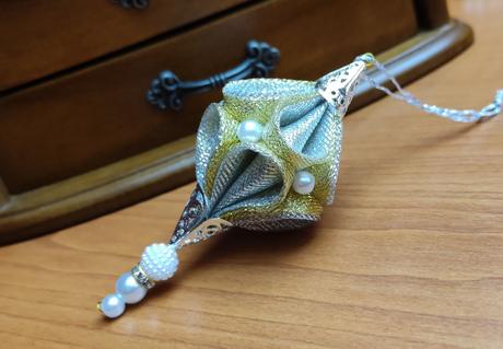 Luxusný vianočný cencúľ, 